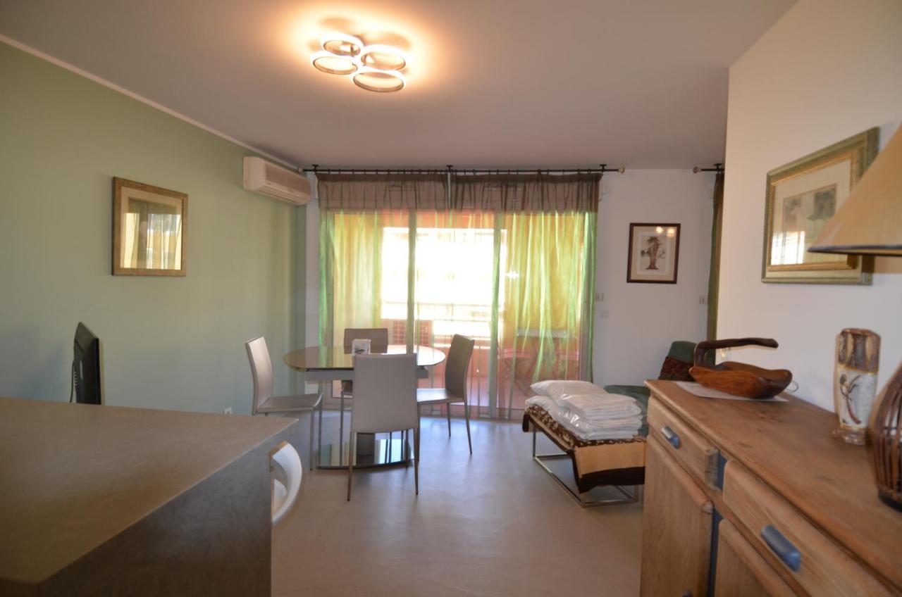 Appartement 3 Personnes Avec Coin Nuit Avec Terrasse Et Parking Quartier Du Port De Nice Niza Exterior foto